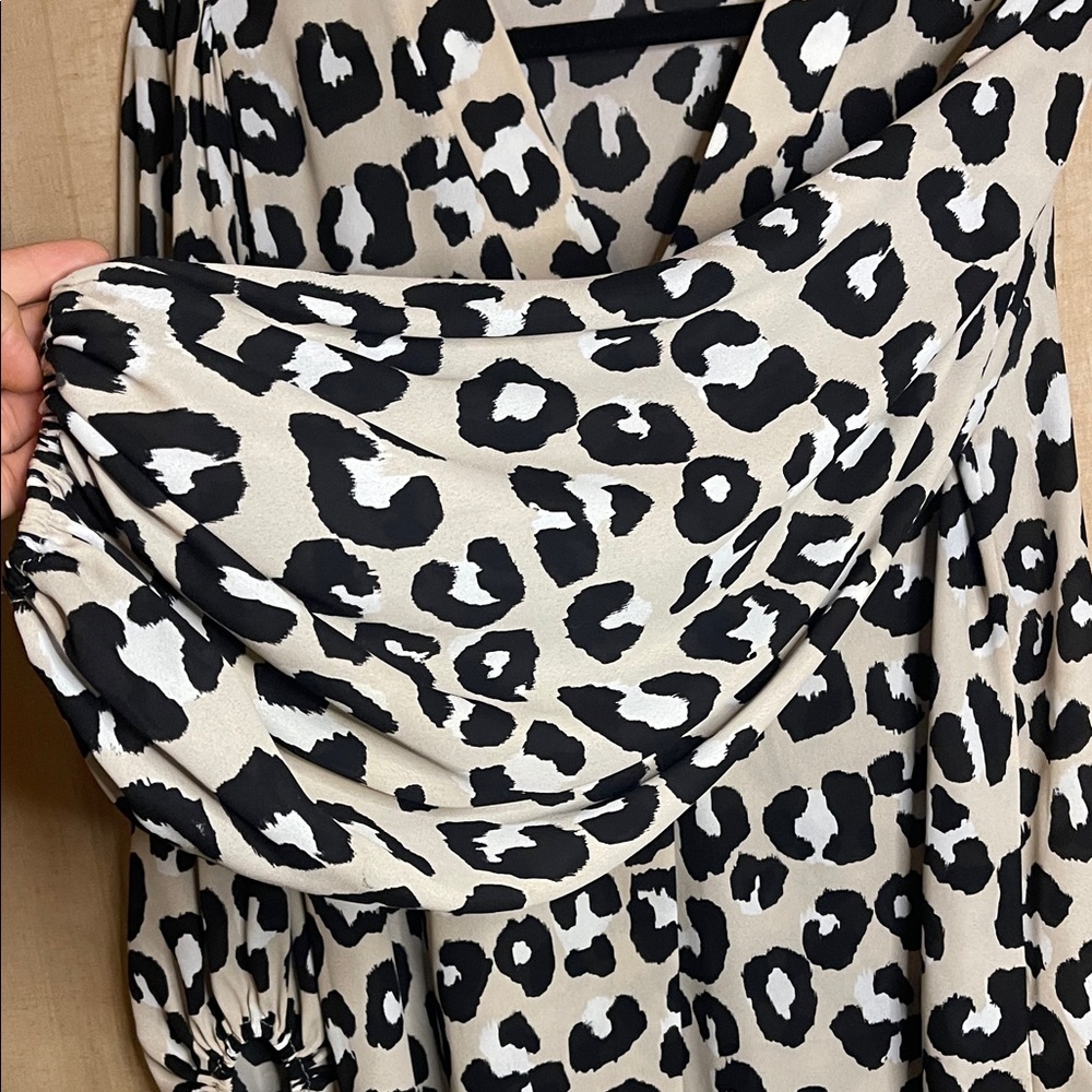 Adrienne Black and Cream Leopard Print Blouse - Picture 7 of 9